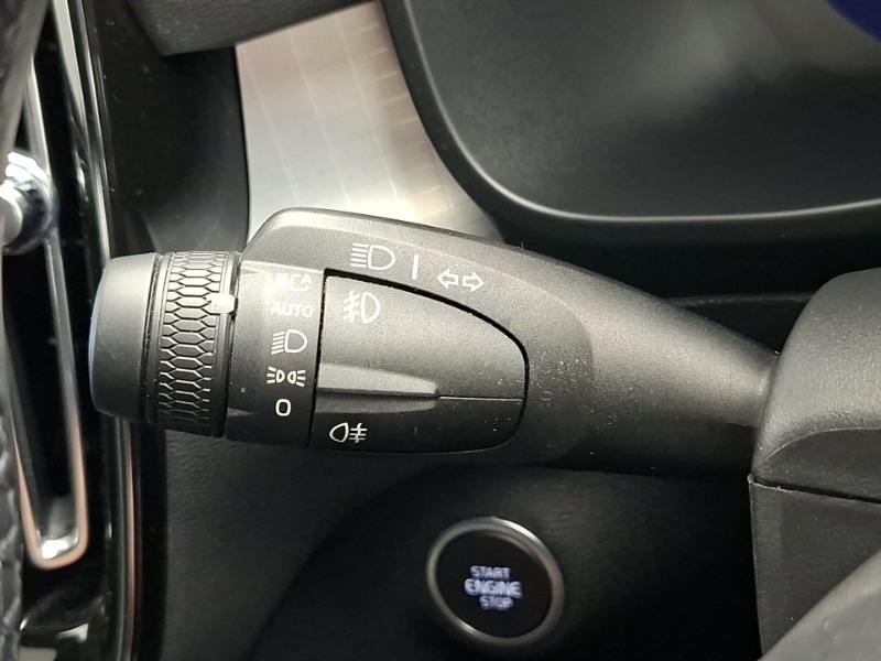 Used Volvo XC40 2024 for sale - 78085195: Photo 15