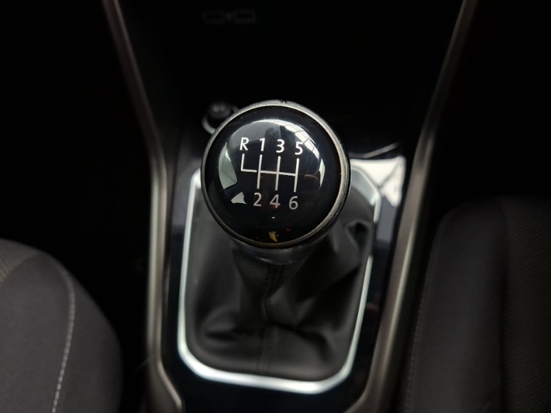 Used Volkswagen T-Roc 2018 for sale - 78013427: Photo 12