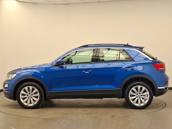 Used Volkswagen T-Roc 2018 for sale - 78013427: Photo