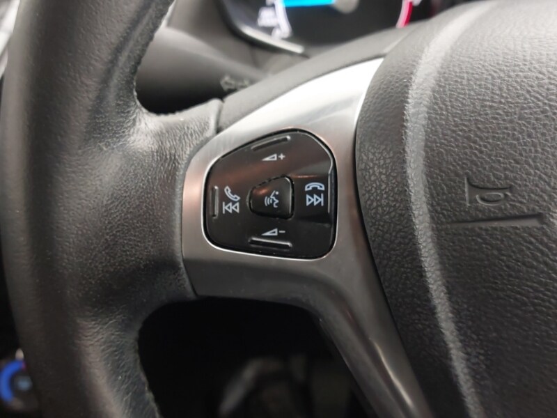 Used Ford Fiesta 2016 for sale - 76651452: Photo 16