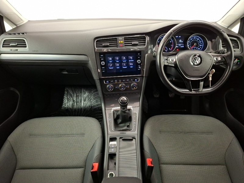 Used Volkswagen Golf 2019 for sale - 77832455: Photo 2