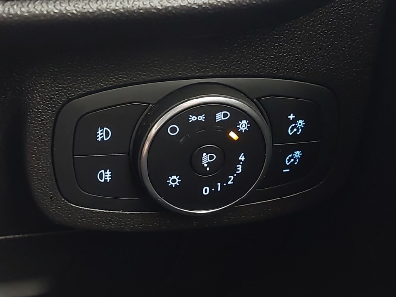 Used Ford Fiesta 2018 for sale - 76721494: Photo 18