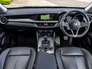 Used Alfa Romeo Stelvio 2017 for sale - 74976931: Photo