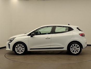 Used Renault Clio 2024 for sale - 79011341: Photo