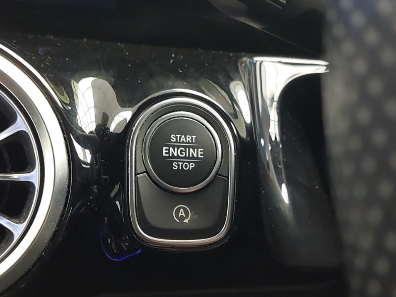 Used Mercedes-Benz GLA 2022 for sale - 77304123: Photo 16