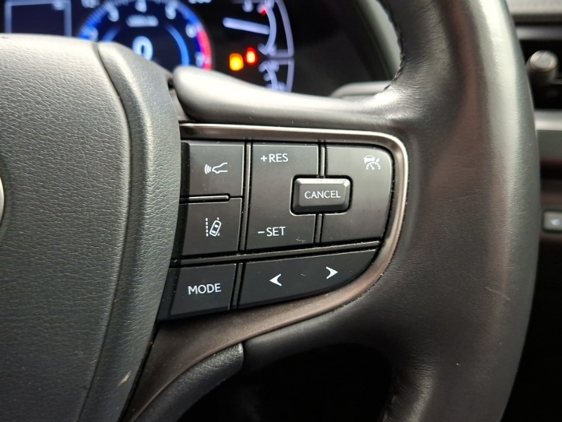 Used Lexus UX 2023 for sale - 77816556: Photo 18