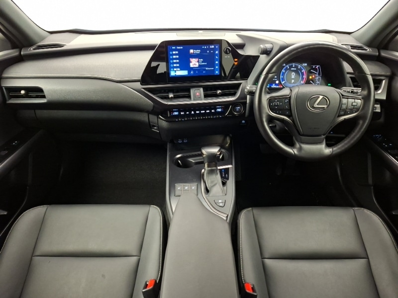Used Lexus UX 2023 for sale - 77816556: Photo 2