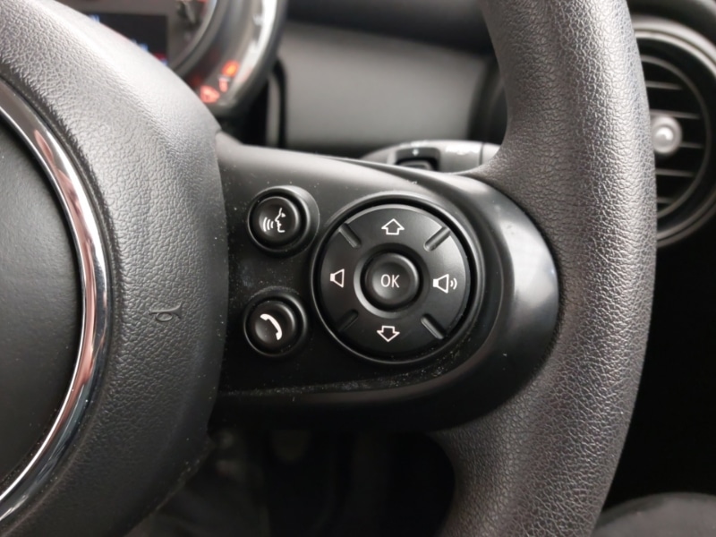 Used MINI Hatch 2019 for sale - 76393166: Photo 17