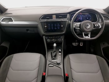 Used Volkswagen Tiguan Allspace 2019 for sale - 76687679: Photo