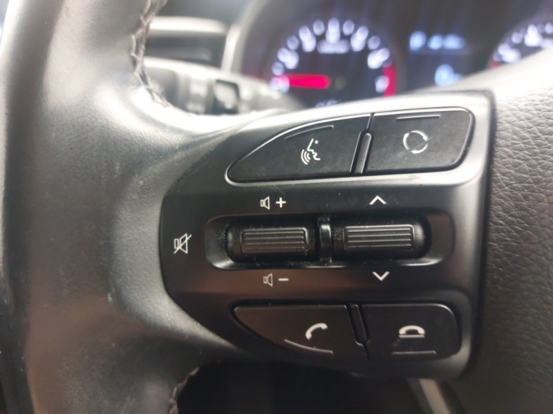 Used Kia Stonic 2020 for sale - 76683576: Photo 17