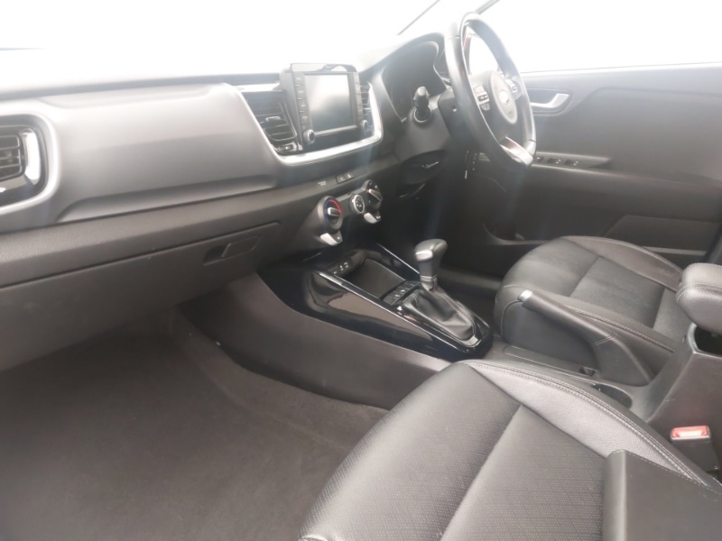 Used Kia Stonic 2020 for sale - 76683576: Photo 5