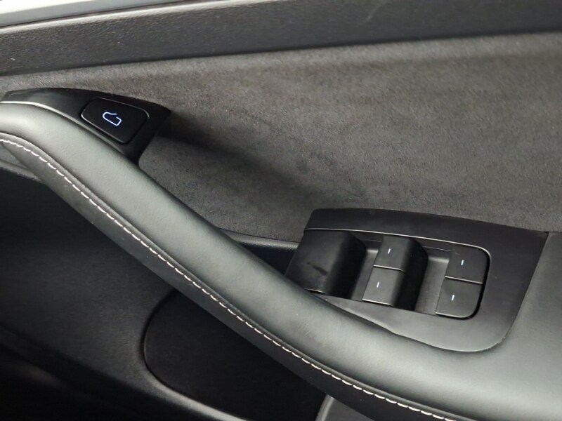 Used Tesla Model 3 2021 for sale - 77491150: Photo 18