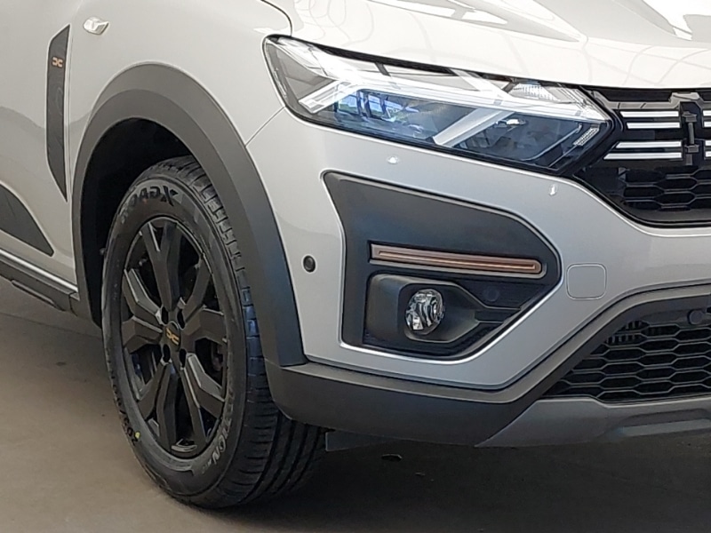 Used Dacia Sandero Stepway 2023 for sale - 76229945: Photo 9