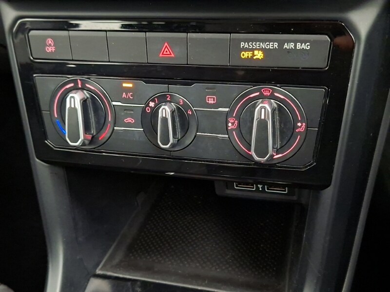 Used Volkswagen T-Cross 2019 for sale - 77352683: Photo 13