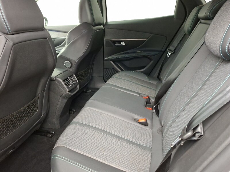 Used Peugeot 3008 2023 for sale - 77889421: Photo 6