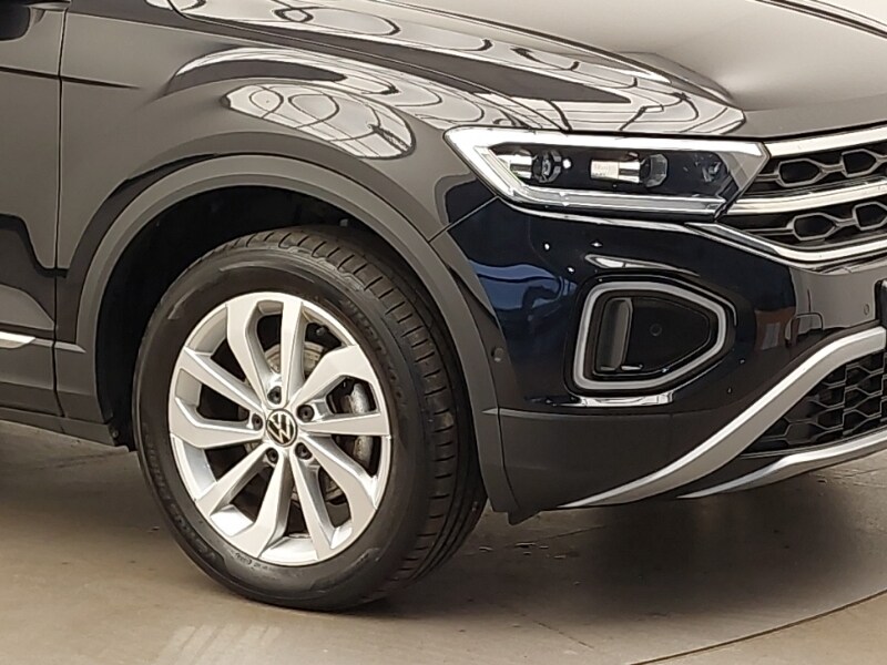 Used Volkswagen T-Roc 2023 for sale - 76533300: Photo 9