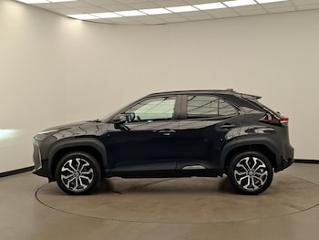Used Toyota Yaris Cross 2023 for sale - 79343414: Photo