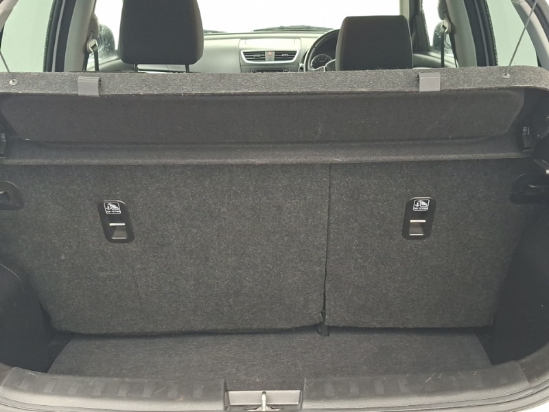 Used Suzuki Swift 2015 for sale - 77999517: Photo 8