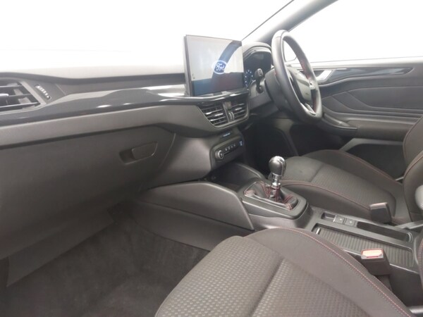 Used Ford Focus 2023 for sale - 76078362: Photo 5