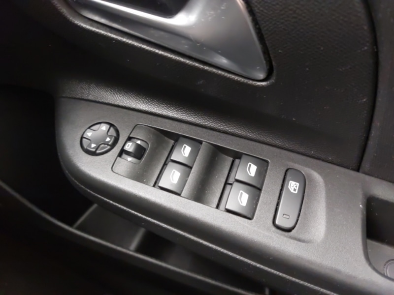 Used Vauxhall Corsa 2022 for sale - 76963837: Photo 19