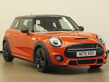 Used MINI Cooper 2019 for sale - 76331581: Photo