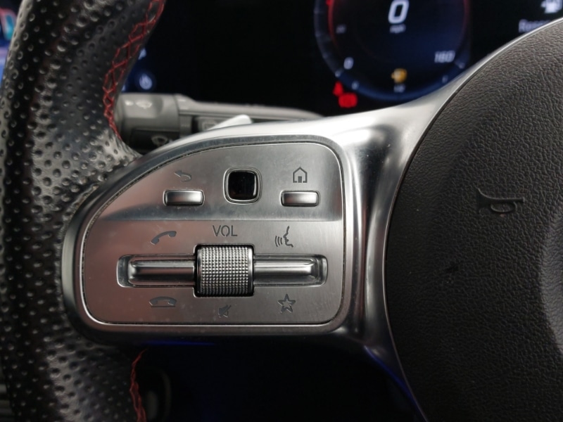 Used Mercedes-Benz GLA 2022 for sale - 76465152: Photo 17