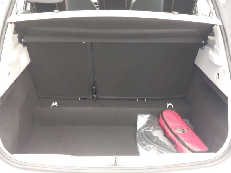 Used Renault Zoe 2021 for sale - 76752049: Photo 8