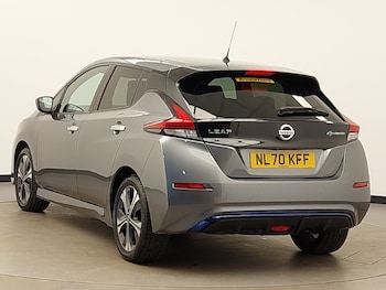 Used Nissan Leaf 2021 for sale - 77379801: Photo