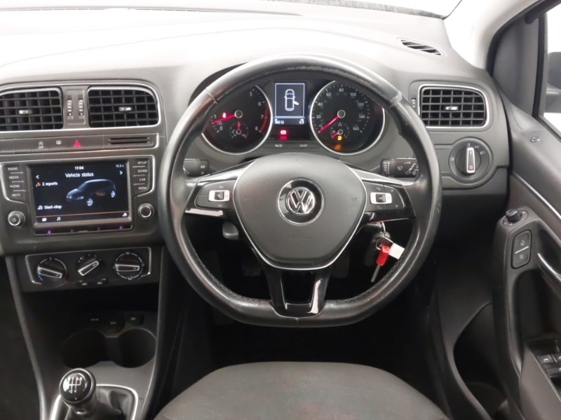 Used Volkswagen Polo 2015 for sale - 76763699: Photo 7