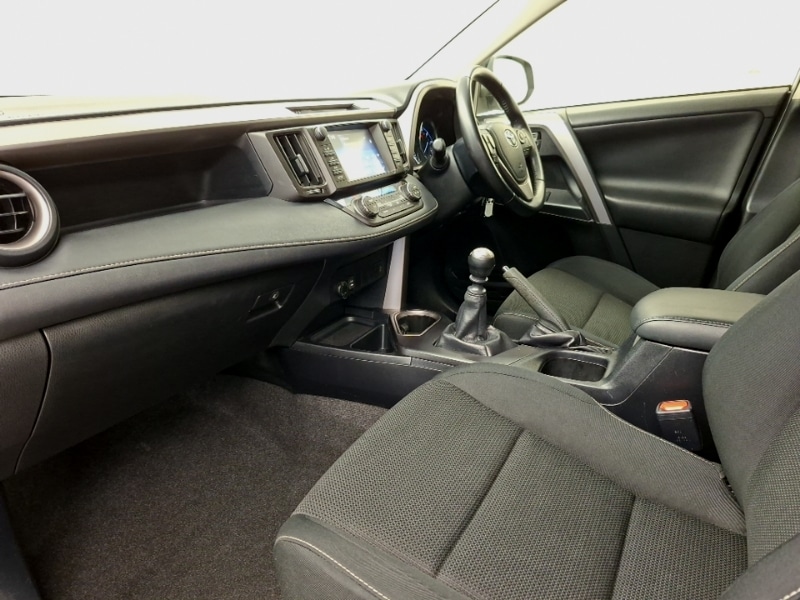 Used Toyota RAV4 2015 for sale - 77837622: Photo 5