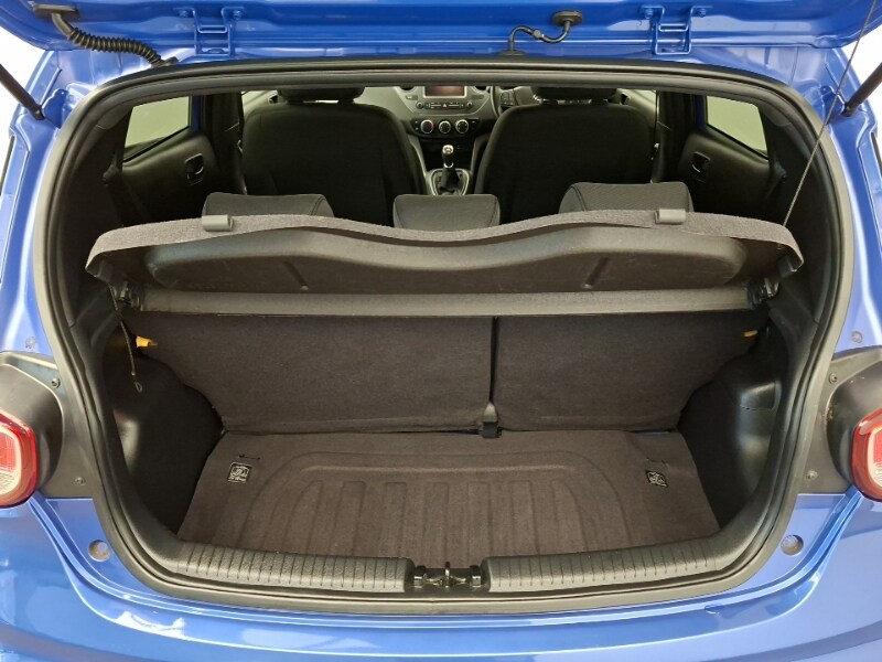 Used Hyundai i10 2019 for sale - 77004669: Photo 8