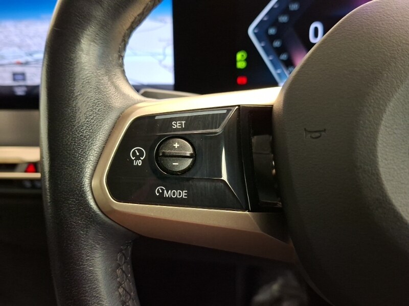 Used BMW iX 2022 for sale - 77846927: Photo 16