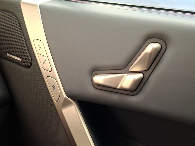 Used BMW iX 2022 for sale - 77846927: Photo 18