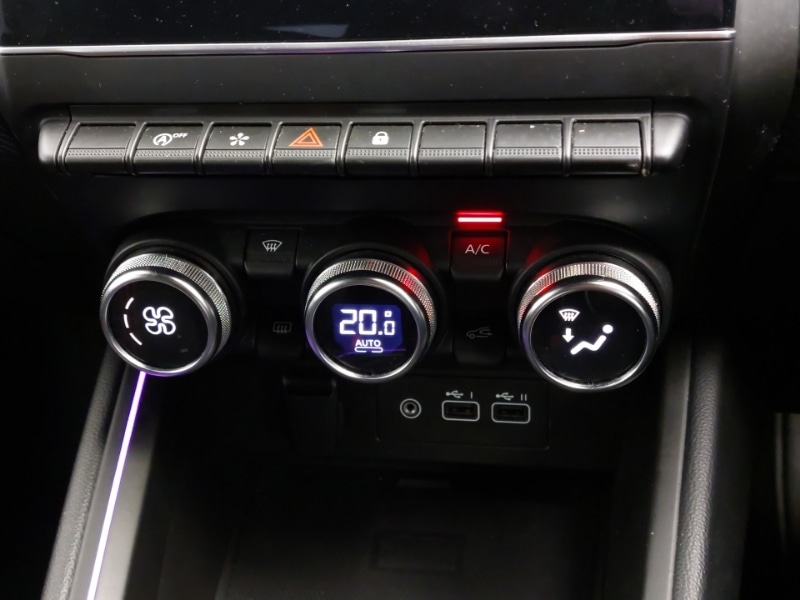 Used Renault Clio 2023 for sale - 76717936: Photo 13