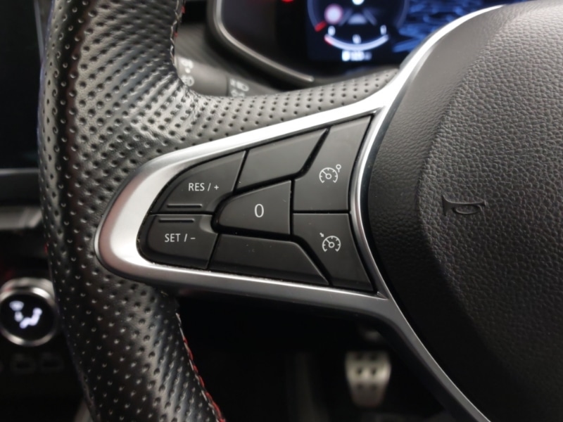 Used Renault Clio 2023 for sale - 76717936: Photo 17