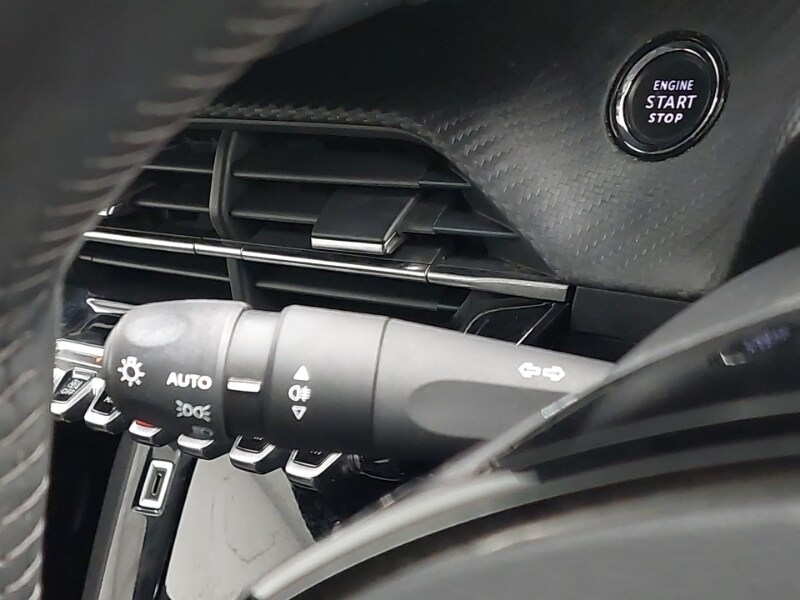 Used Peugeot 2008 2022 for sale - 76579356: Photo 16