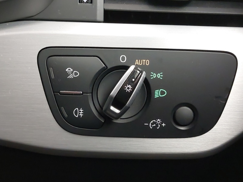 Used Audi A4 2016 for sale - 76897443: Photo 17