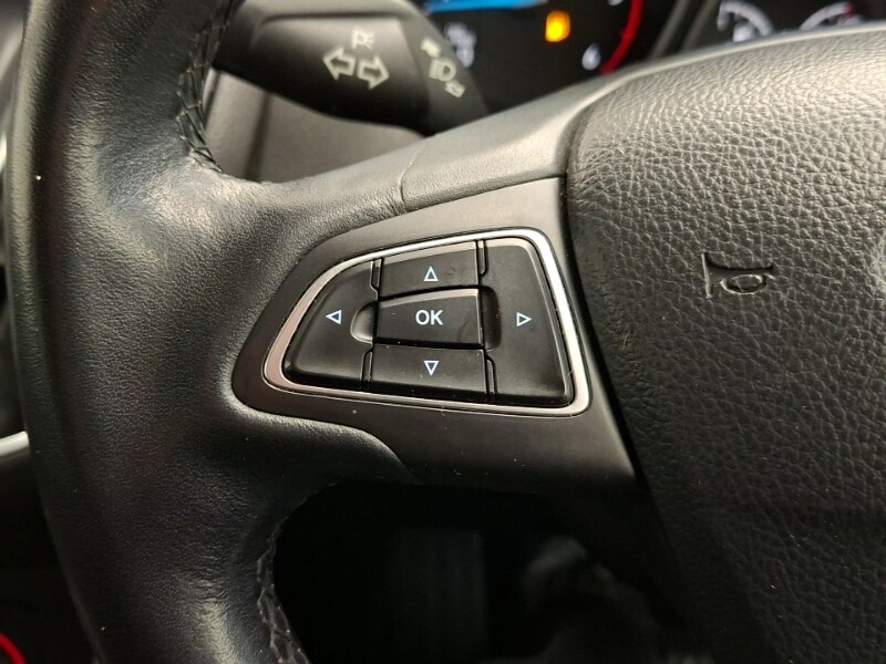 Used Ford Focus 2015 for sale - 77677941: Photo 16