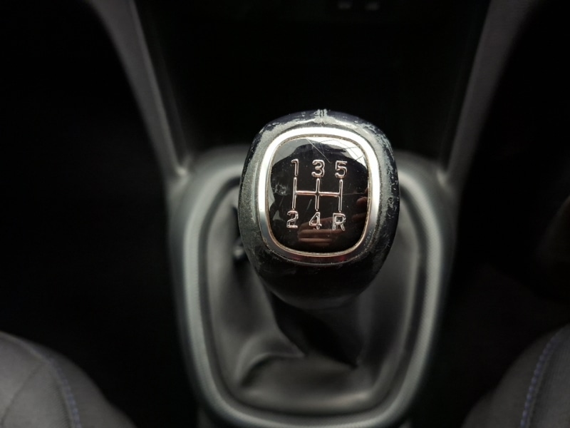 Used Hyundai i10 2018 for sale - 77579943: Photo 12