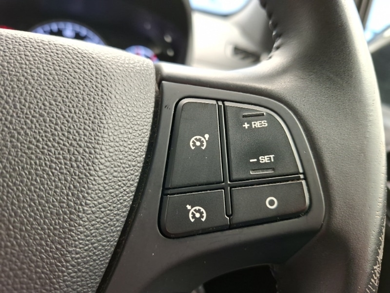 Used Hyundai i10 2018 for sale - 77579943: Photo 17