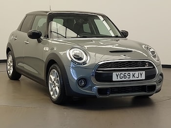 Used MINI Cooper 2019 for sale - 76213161: Photo