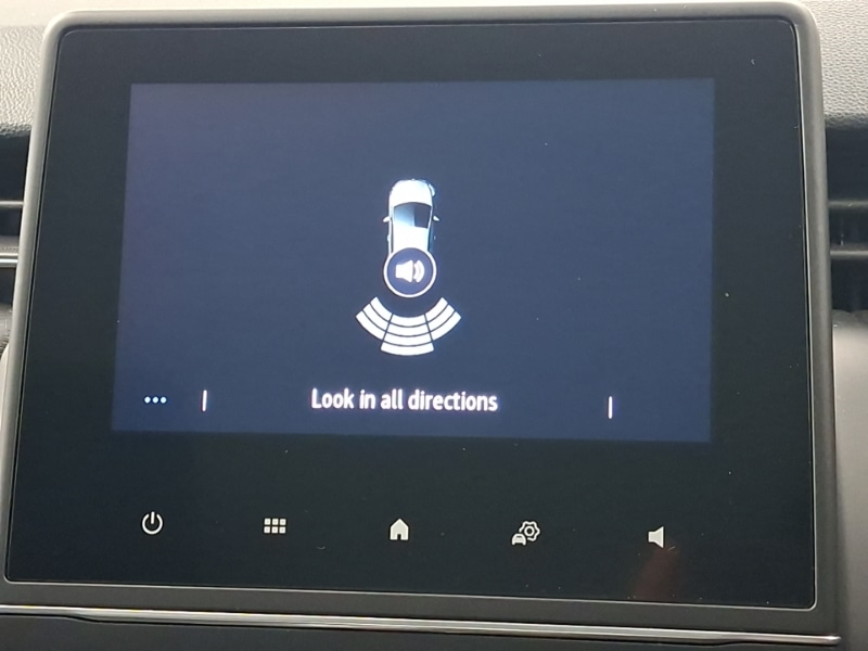 Used Renault Clio 2023 for sale - 78155776: Photo 10