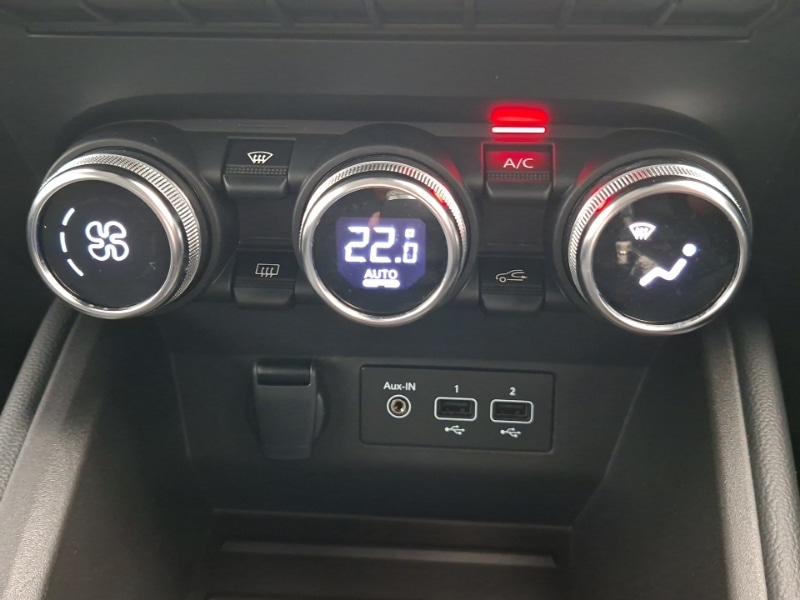 Used Renault Clio 2023 for sale - 78155776: Photo 19