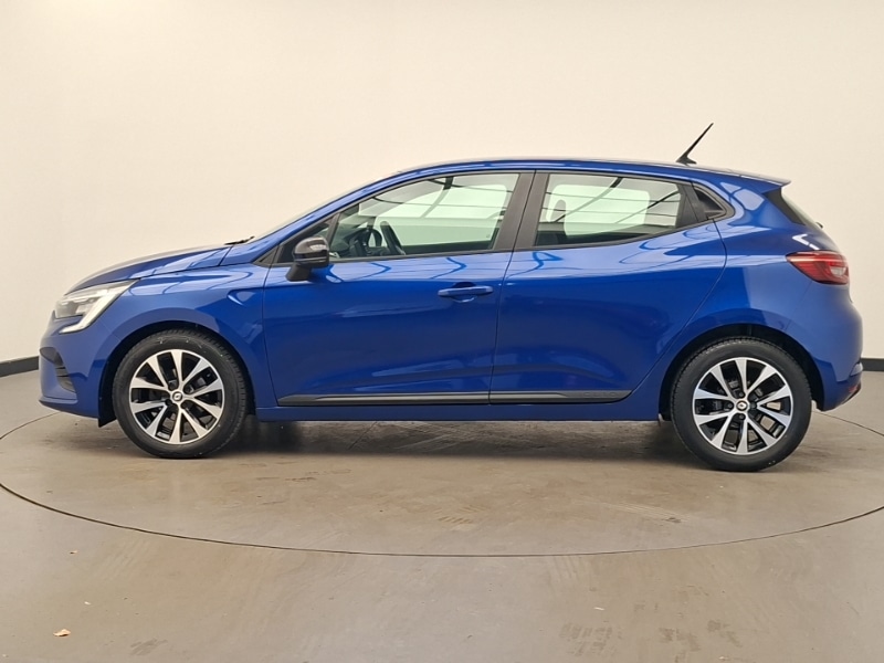 Used Renault Clio 2023 for sale - 78155776: Photo 4
