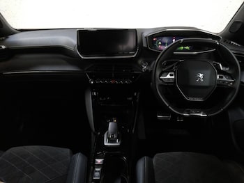 Used Peugeot 2008 2021 for sale - 76145582: Photo