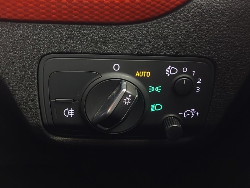 Used Audi Q2 2017 for sale - 76450702: Photo 17