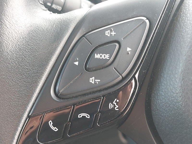 Used Toyota C-HR 2022 for sale - 76628652: Photo 15