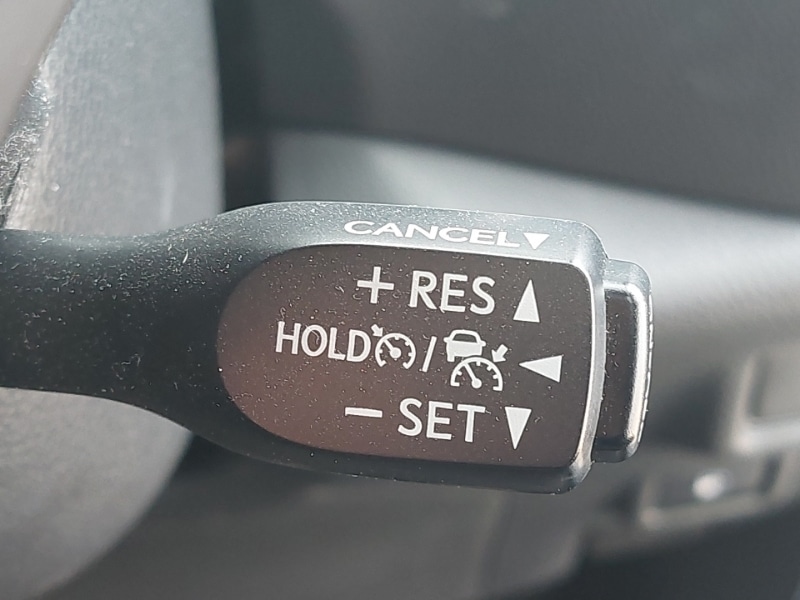 Used Toyota C-HR 2022 for sale - 76628652: Photo 17