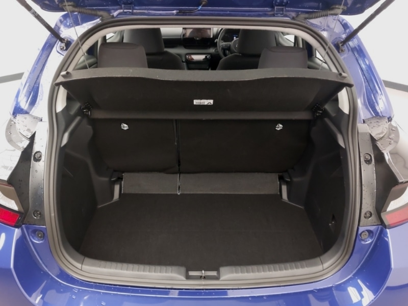 Used Mazda Mazda2 HYBRID 2024 for sale - 76493091: Photo 8