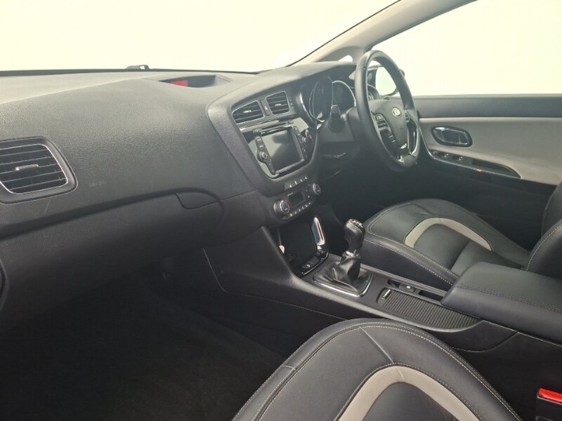 Used Kia Ceed 2015 for sale - 77975025: Photo 5